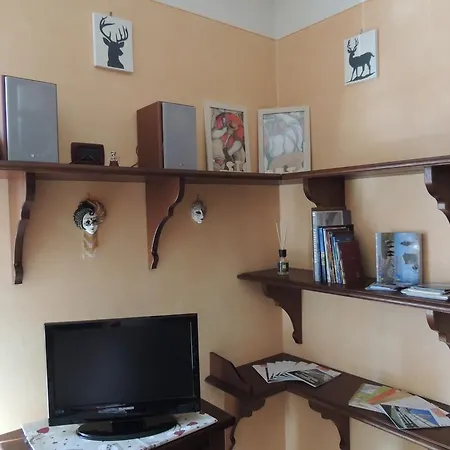 Curra House Apartmán Aosta